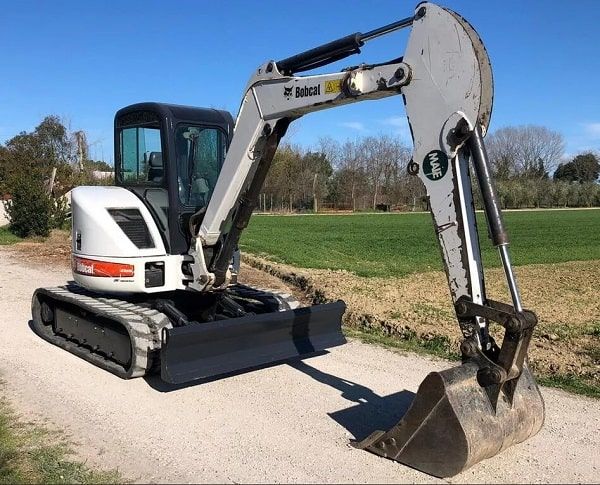 Аренда мини экскаватора Bobcat 435 в Москве и области