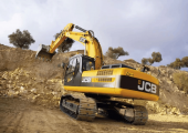 Аренда гусеничного экскаватора JCB JS 330 в Москве