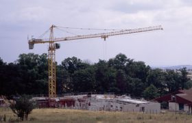 Аренда башенного крана в Москве и области
