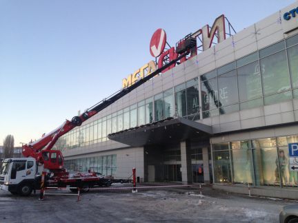 Аренда японской автовышки 17 метров в Москве и МО