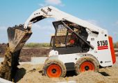 Аренда мини-погрузчика Bobcat S150 в Москве