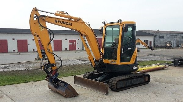 Аренда мини экскаватора Yanmar VIO 57 в Москве и МО