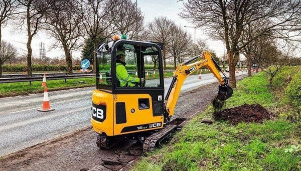Аренда мини экскаватора Kubota K008 5 в Москве и МО