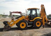 Аренда экскаватора-погрузчика JCB 4CX в Москве