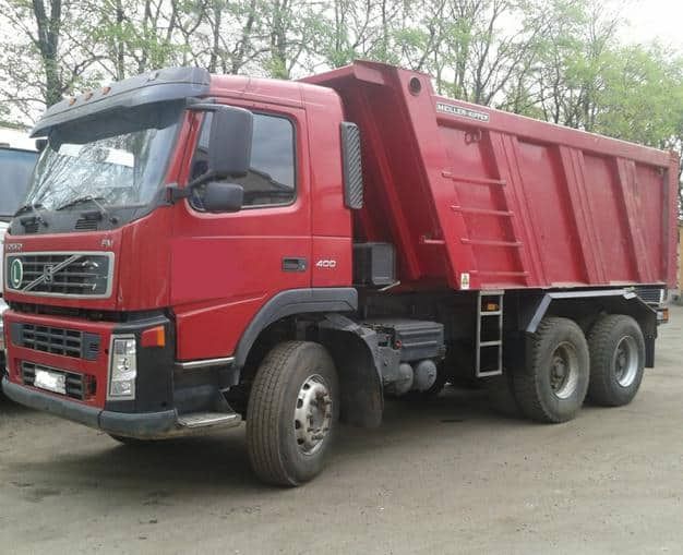 Аренда самосвала VOLVO FM 400 в Москве и МО