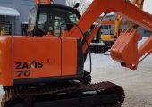 Аренда мини-экскаватора Hitachi ZX70-5G в Москве