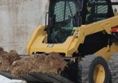 Аренда мини погрузчика Cat 242D3 в Москве и МО